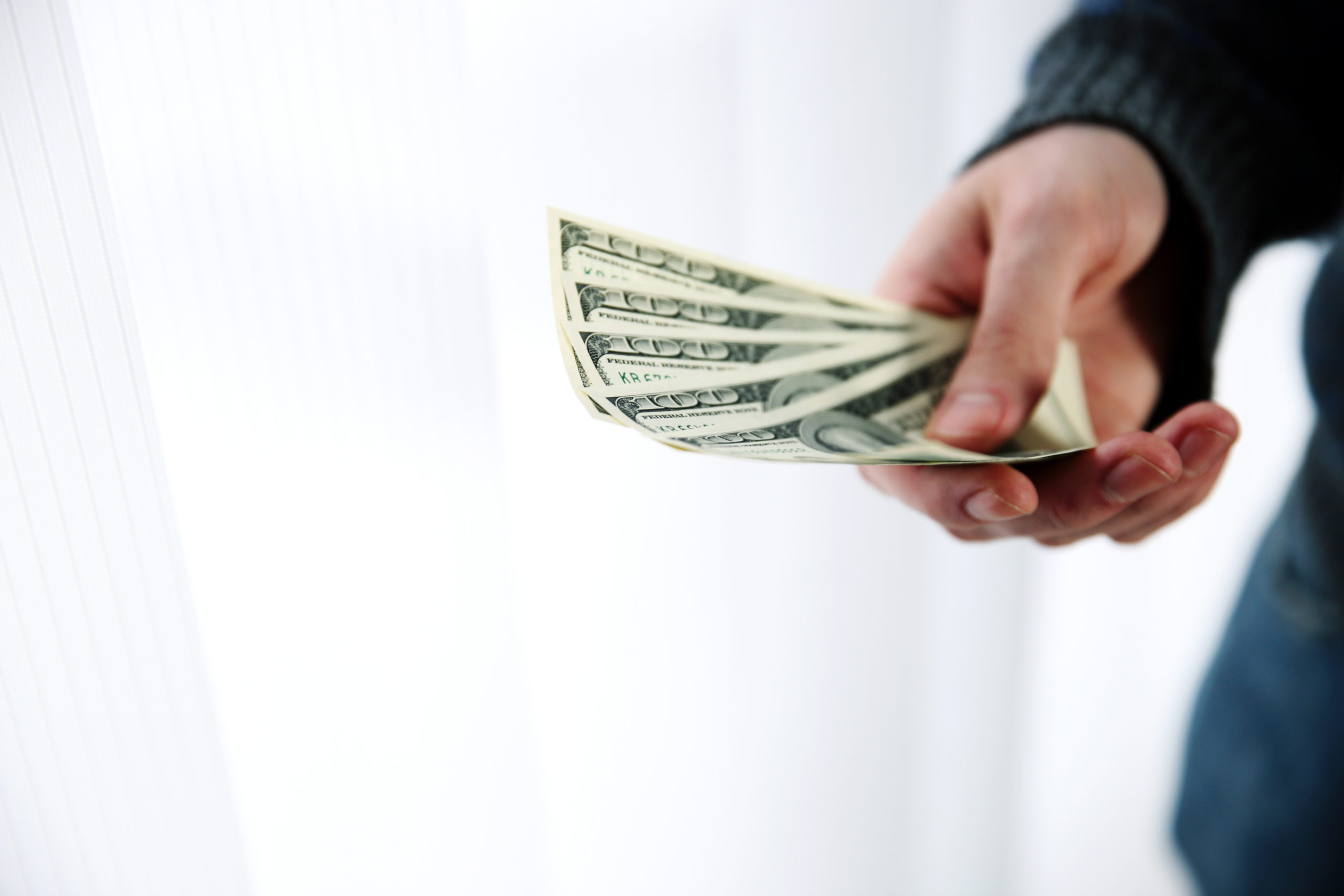 Obtaining a Cash Settlement from Your Lawsuit